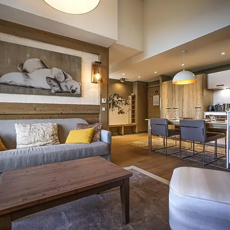 Residence L'Hevana - Appartements De Prestige Meribel Centre Exterior photo